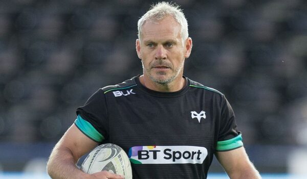 London Irish add Brad Davis to form coaching quintet